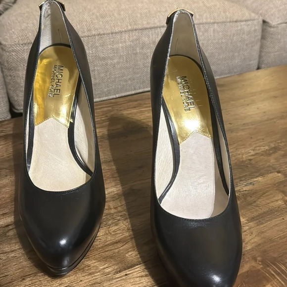 5” MK Michael Kors Designer Black Leather Hamilton 5” Pump Heels Shoes WMN 10M - Picture 15 of 16